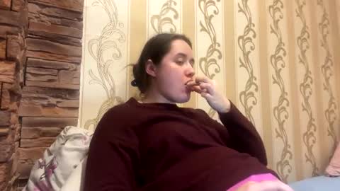 skyressie333 online show from February 28, 9:01 pm