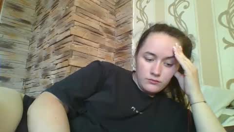 skyressie333 online show from October 6, 11:29 am