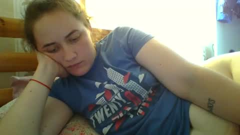 Snapshot of skyressie333 chatting on July 20, 10:39 am skyressie333 online show from July 20, 10:39 am