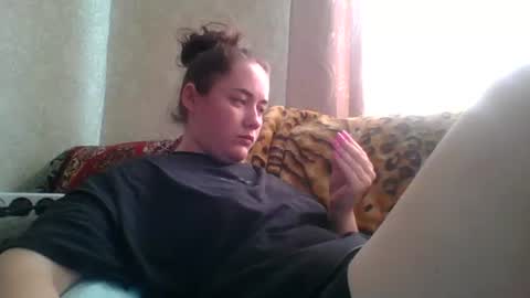 Snapshot of skyressie333 chatting on July 22, 7:11 am skyressie333 online show from July 22, 7:11 am