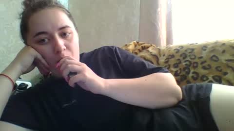 Snapshot of skyressie333 chatting on July 23, 5:38 am skyressie333 online show from July 23, 5:38 am