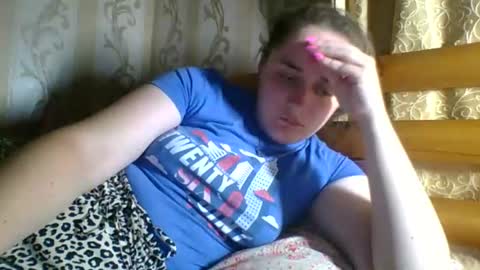 Snapshot of skyressie333 chatting on July 31, 7:24 pm skyressie333 online show from July 31, 7:24 pm