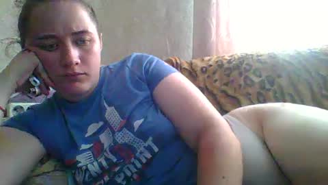 Snapshot of skyressie333 chatting on August 1, 7:29 am skyressie333 online show from August 1, 7:29 am