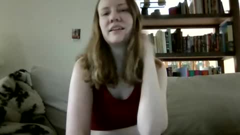 Snapshot of skywinters chatting on May 9, 2:44 pm Sky Winters online show from May 9, 2:44 pm