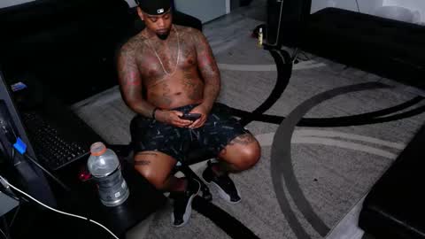 Snapshot of slangondemhoes chatting on May 30, 6:43 am nasty twitter KASHCARTERATL online show from May 30, 6:43 am