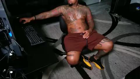 Snapshot of slangondemhoes chatting on June 8, 4:07 pm nasty twitter KASHCARTERATL online show from June 8, 4:07 pm