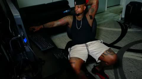 Snapshot of slangondemhoes chatting on June 15, 5:48 pm nasty twitter KASHCARTERATL online show from June 15, 5:48 pm
