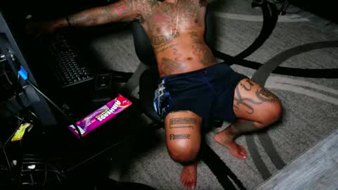 Snapshot of slangondemhoes chatting on June 18, 3:18 am nasty twitter KASHCARTERATL online show from June 18, 3:18 am