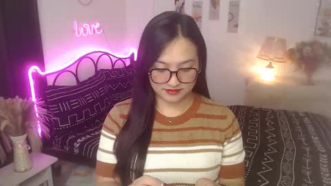 Queen Cyrine online show from December 16, 10:09 am