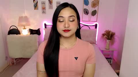 Snapshot of slave_amanda69 chatting on January 18, 10:35 pm Queen Cyrine online show from January 18, 10:35 pm