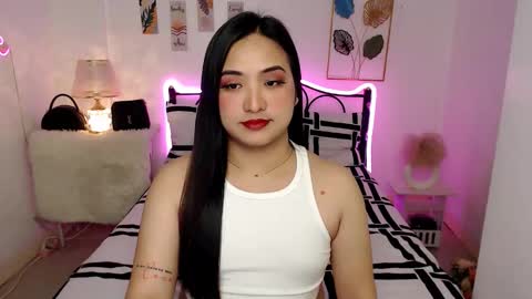 Snapshot of slave_amanda69 chatting on March 15, 4:18 am Queen Cyrine online show from March 15, 4:18 am