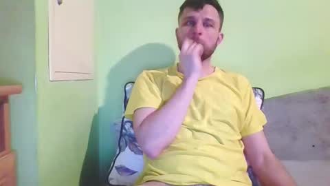 Snapshot of slaveboy32bi chatting on December 4, 9:34 pm slave boy perwers bdsmFEMDOM online show from December 4, 9:34 pm