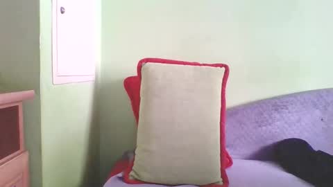 Snapshot of slaveboy32bi chatting on January 13, 10:31 am slave boy perwers bdsmFEMDOM online show from January 13, 10:31 am