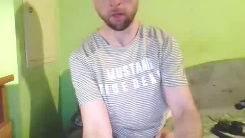 Snapshot of slaveboy32bi chatting on March 1, 10:34 pm slave boy perwers bdsmFEMDOM online show from March 1, 10:34 pm