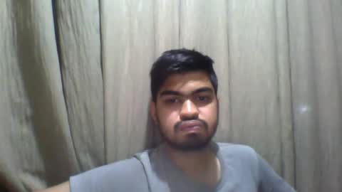 Snapshot of slavesj18 chatting on February 11, 6:02 pm Add me on hangout sjcool1998 online show from February 11, 6:02 pm