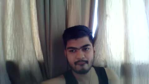 Snapshot of slavesj18 chatting on May 23, 4:50 am Add me on hangout sjcool1998 online show from May 23, 4:50 am