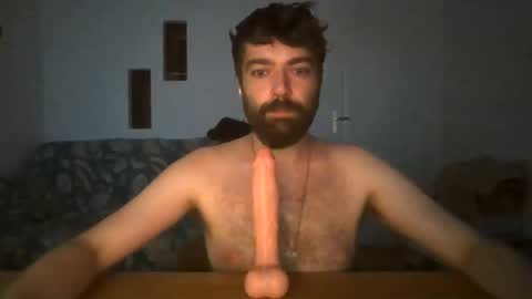 Snapshot of slavic_sword chatting on June 8, 7:25 pm slavic_sword online show from June 8, 7:25 pm