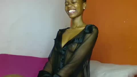 Snapshot of slaybby chatting on February 6, 7:56 am Slaybby online show from February 6, 7:56 am