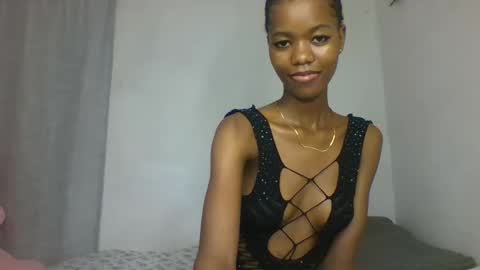 Snapshot of slaybby chatting on September 21, 8:21 pm Slaybby online show from September 21, 8:21 pm