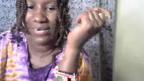 Snapshot of sleekmellanin chatting on October 9, 5:00 pm sleekmellanin online show from October 9, 5:00 pm