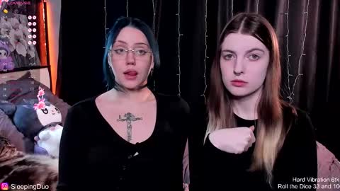 Hi We are Iva and Angela Nice to meet u 3 online show from November 29, 3:26 pm