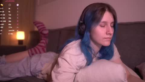 Snapshot of sleepingsonya chatting on January 17, 11:08 pm Sonya online show from January 17, 11:08 pm