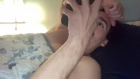 Snapshot of slickmass chatting on December 18, 3:47 am SlickMass online show from December 18, 3:47 am