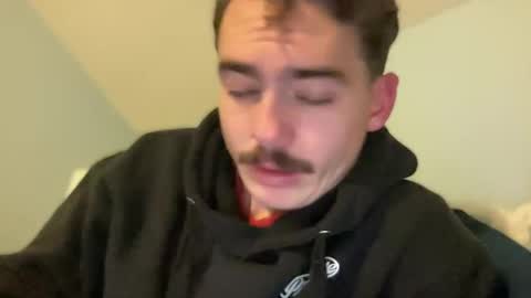 Snapshot of slickmass chatting on January 8, 1:11 am SlickMass online show from January 8, 1:11 am