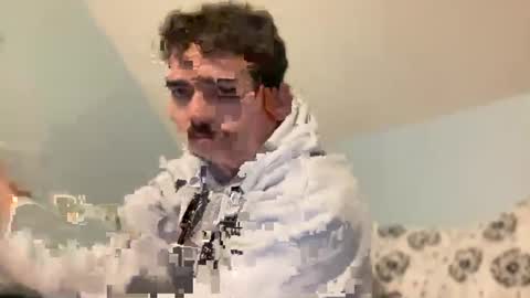 Snapshot of slickmass chatting on February 9, 3:00 am SlickMass online show from February 9, 3:00 am