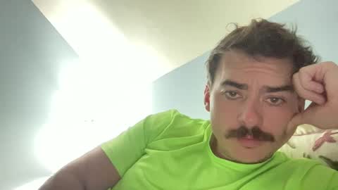 Snapshot of slickmass chatting on September 13, 12:43 am SlickMass online show from September 13, 12:43 am