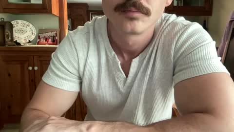 Snapshot of slickmass chatting on June 15, 4:20 pm SlickMass online show from June 15, 4:20 pm
