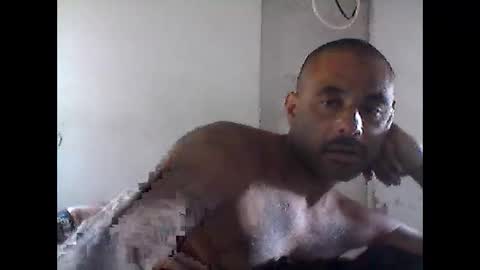 slickstre online show from May 27, 11:13 pm