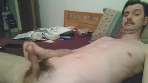 Snapshot of slim38 chatting on November 11, 1:27 am Alin online show from November 11, 1:27 am