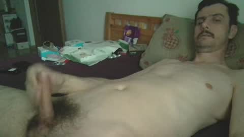Snapshot of slim38 chatting on May 10, 4:17 am Alin online show from May 10, 4:17 am