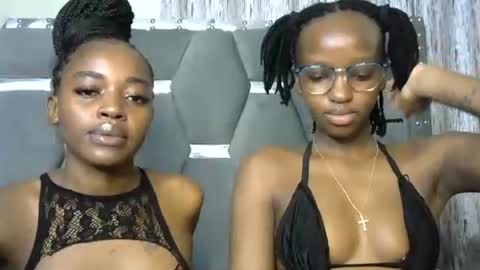 Snapshot of slim_4cutie chatting on November 3, 8:15 am cutie online show from November 3, 8:15 am