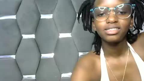 Snapshot of slim_4cutie chatting on November 7, 11:16 pm cutie online show from November 7, 11:16 pm