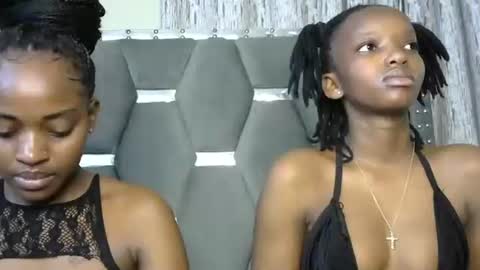 Snapshot of slim_4cutie chatting on November 25, 11:32 am cutie online show from November 25, 11:32 am