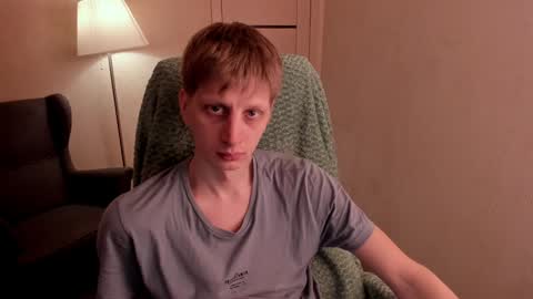 Snapshot of slim_andy chatting on December 27, 12:45 pm Andy online show from December 27, 12:45 pm