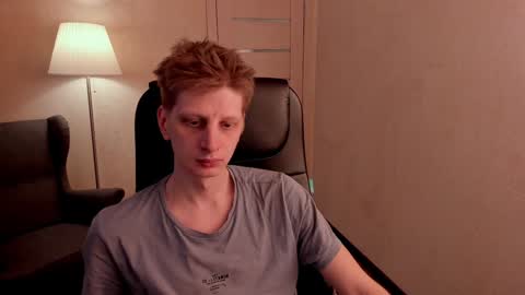 Snapshot of slim_andy chatting on February 7, 1:32 pm Andy online show from February 7, 1:32 pm