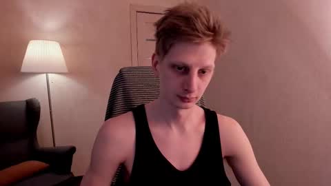 Snapshot of slim_andy chatting on February 16, 1:49 pm Andy online show from February 16, 1:49 pm