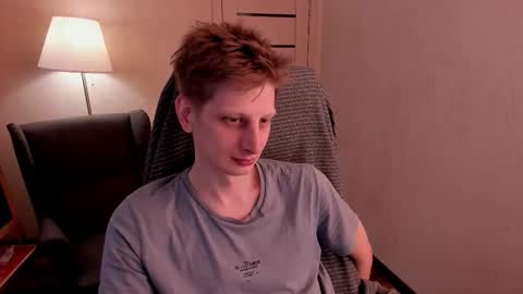 Snapshot of slim_andy chatting on February 28, 10:20 am Andy online show from February 28, 10:20 am