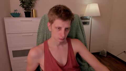 Snapshot of slim_andy chatting on September 28, 10:20 am Andy online show from September 28, 10:20 am