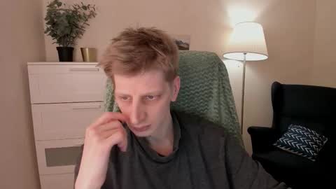 Andy online show from February 22, 8:18 pm