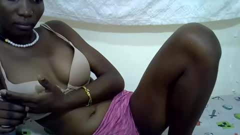 Snapshot of slim_kiteey chatting on June 7, 8:51 am slim_kiteey online show from June 7, 8:51 am