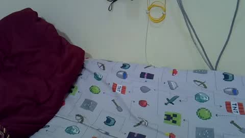 Snapshot of slim_kiteey chatting on July 12, 9:33 am slim_kiteey online show from July 12, 9:33 am