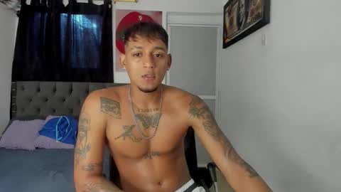slim_master12 online show from April 11, 9:30 pm