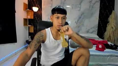 slim_master12 online show from April 26, 5:21 pm