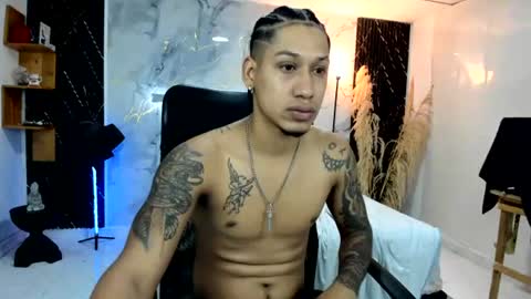 Snapshot of slim_master12 chatting on July 22, 12:02 am slim_master12 online show from July 22, 12:02 am