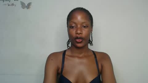 perry online show from February 18, 12:12 pm