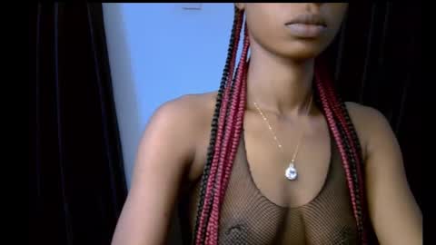 Snapshot of slim_petitqueen chatting on November 16, 6:41 am Alice online show from November 16, 6:41 am